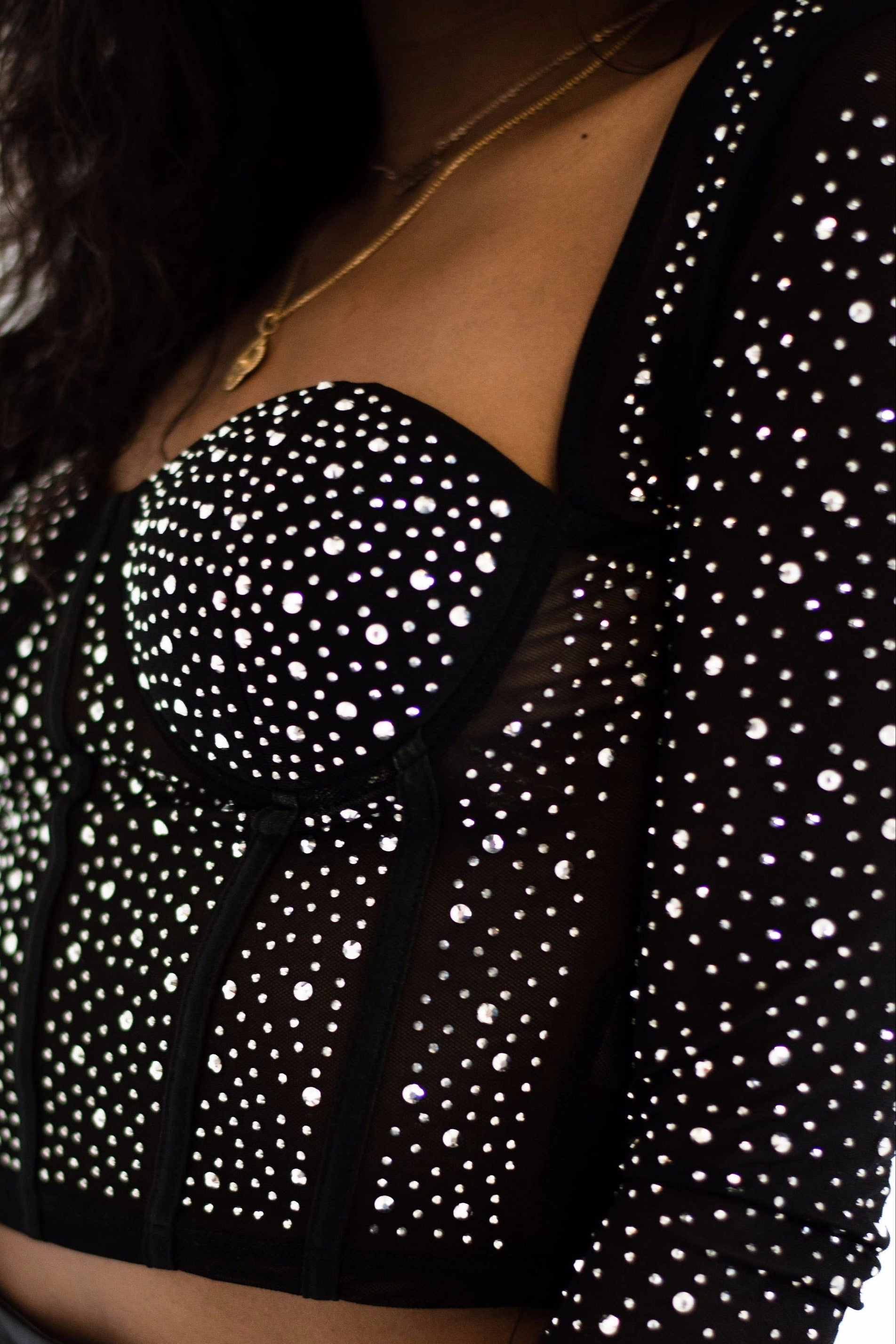 Riley Cropped Long Sleeve Top in Black