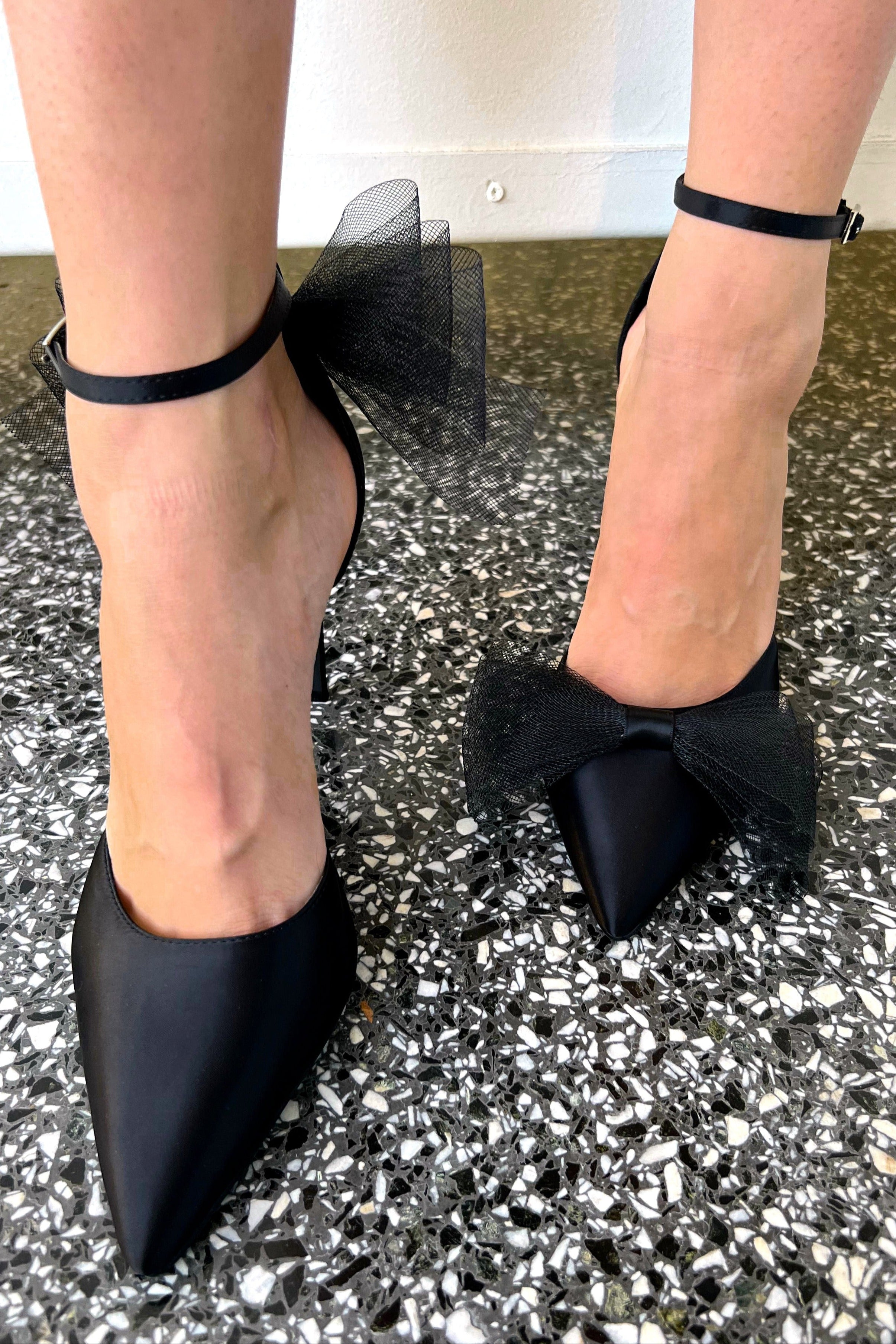 Bow Stiletto Heel in Black